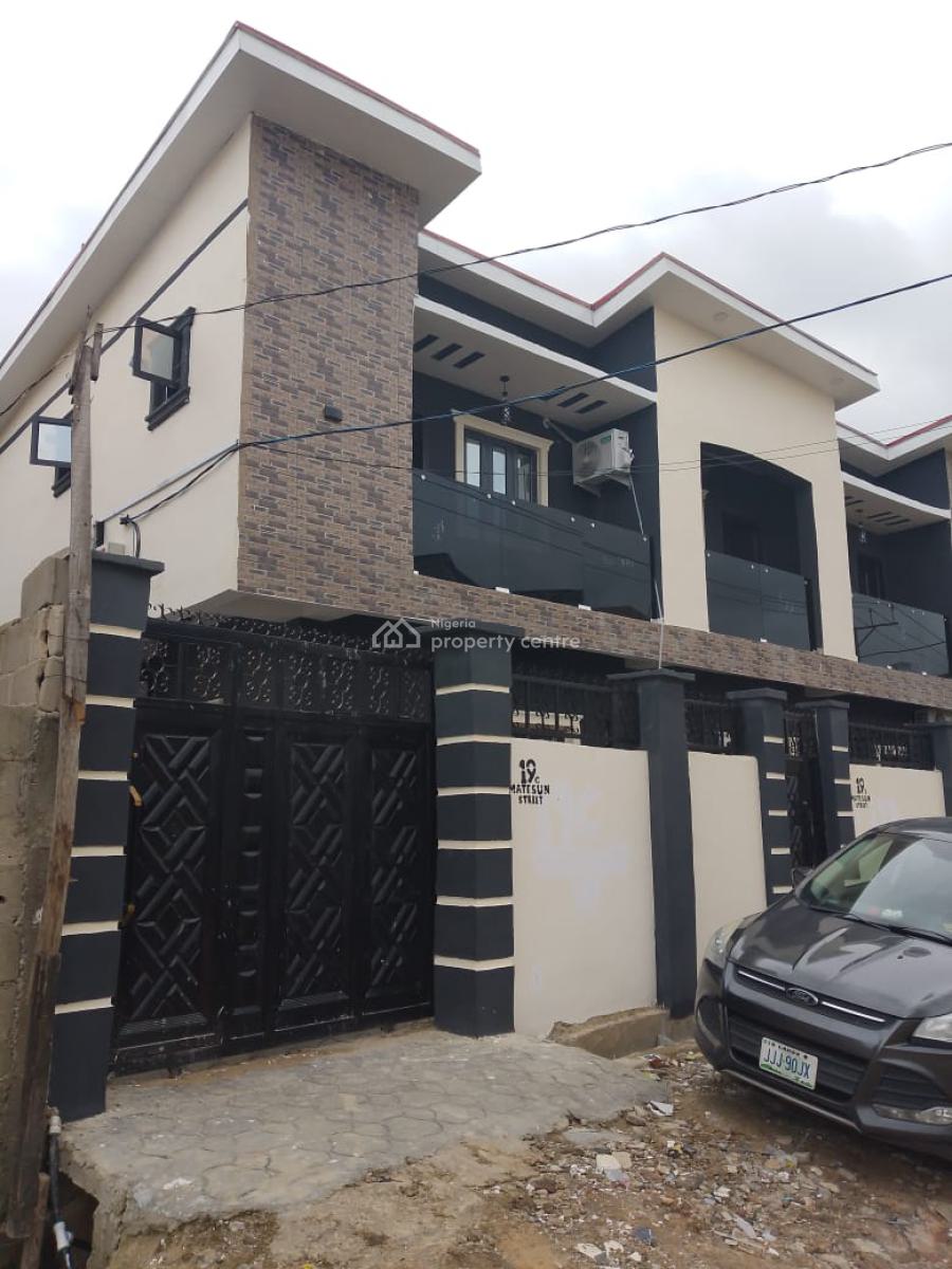 2 Bedroom Flat, Ogudu, Lagos, Flat / Apartment for Sale