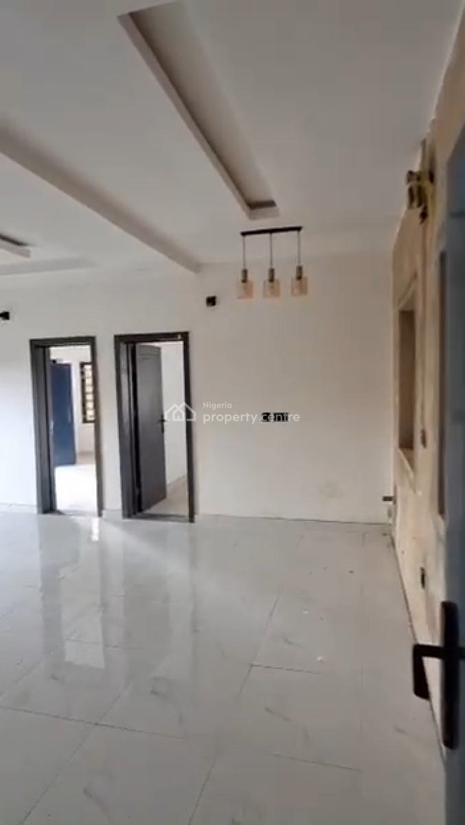 2 Bedroom Apartment, Gra Phase 1, Magodo, Lagos, Flat / Apartment for Sale
