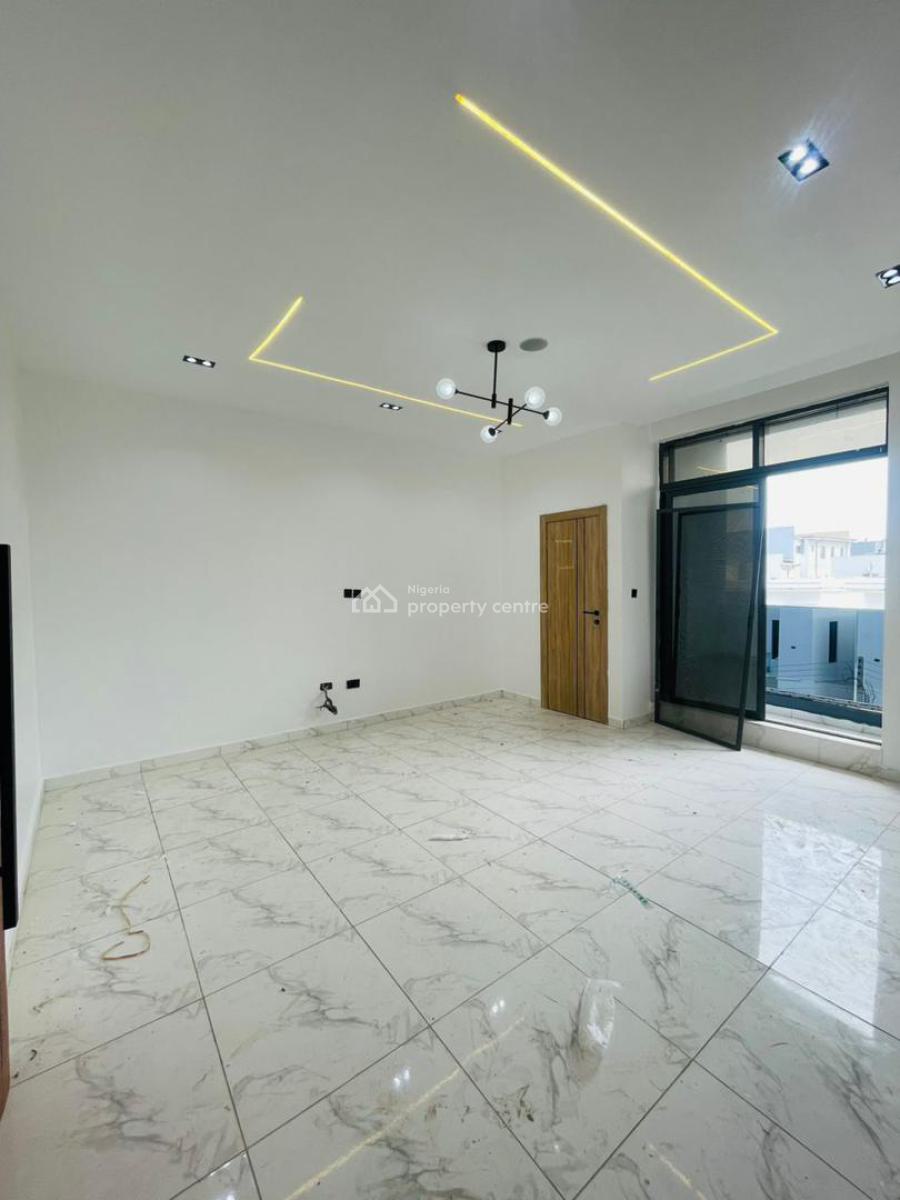 Luxury 2 Bedroom with Swimming Pool in a Serene Estate, Ologolo, Lekki, Lagos, Flat / Apartment for Sale