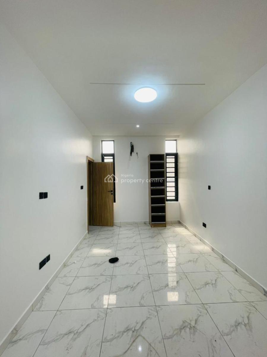 Luxury 2 Bedroom with Swimming Pool in a Serene Estate, Ologolo, Lekki, Lagos, Flat / Apartment for Sale