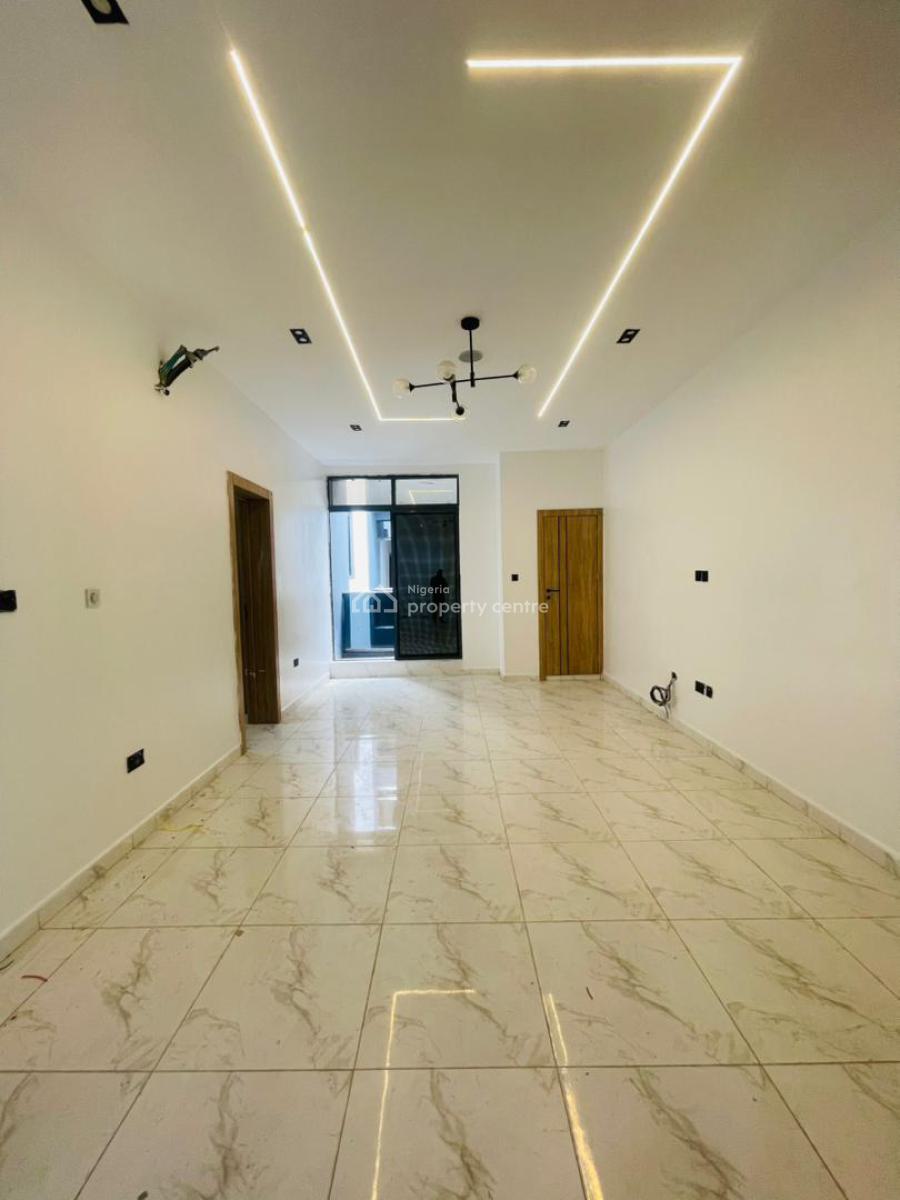 Luxury 2 Bedroom with Swimming Pool in a Serene Estate, Ologolo, Lekki, Lagos, Flat / Apartment for Sale