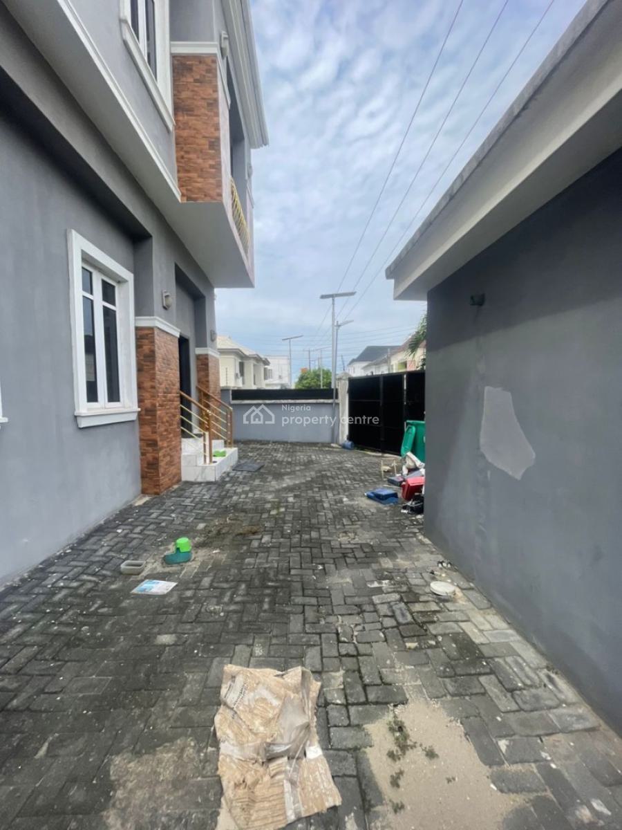 4 Bedroom Fully Detached House with a Room Bq, Osapa, Lekki, Lagos, Detached Duplex for Sale