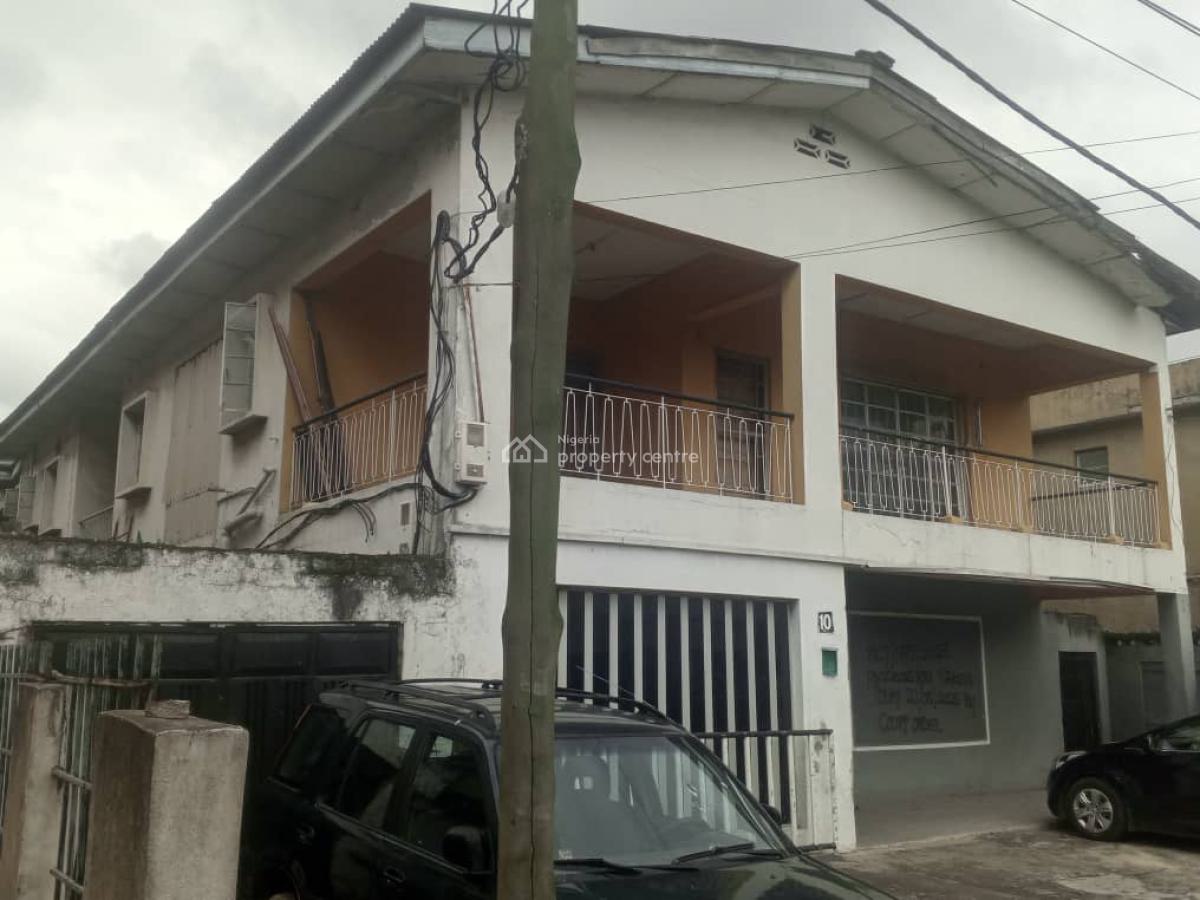 6-bedroom Detached with 2 Unit 2 Bedroom Flat, Off Bode Thomas, Surulere, Lagos, House for Sale