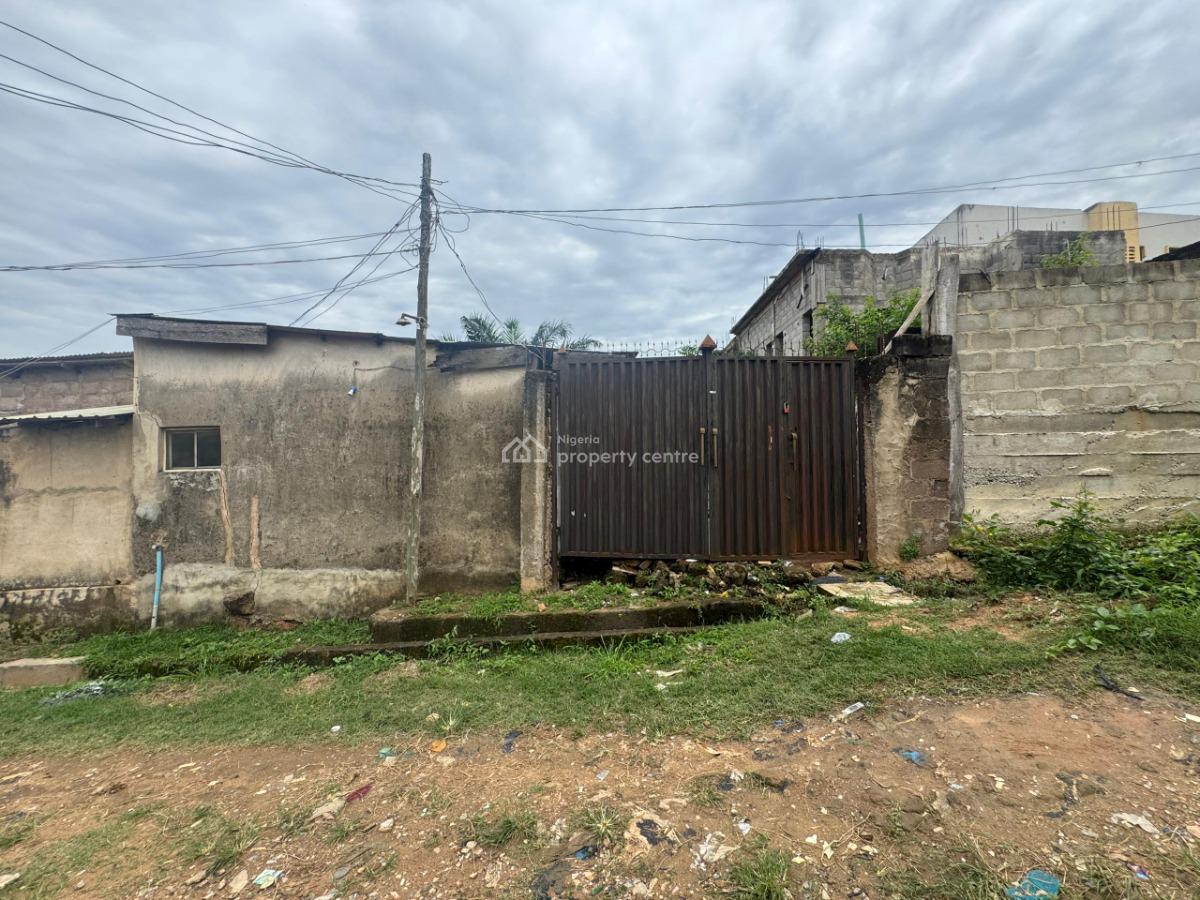 Half Plot with Bungalow, Ojodu, Lagos, Residential Land for Sale