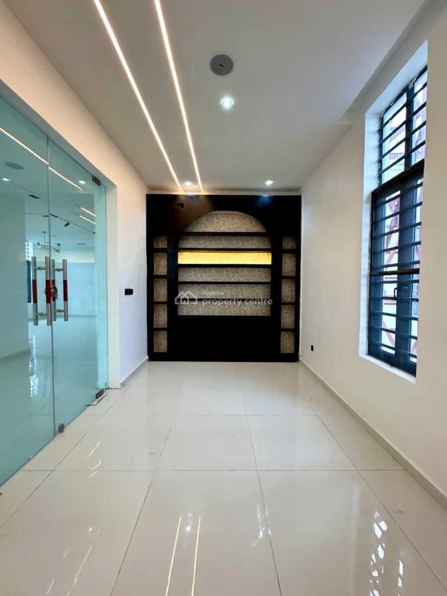 5bedroom Detached House with Swimming Pool,gym and Rooftop in Lekki, Chevron Drivers, Lekki Phase 2, Lekki, Lagos, Detached Duplex for Sale