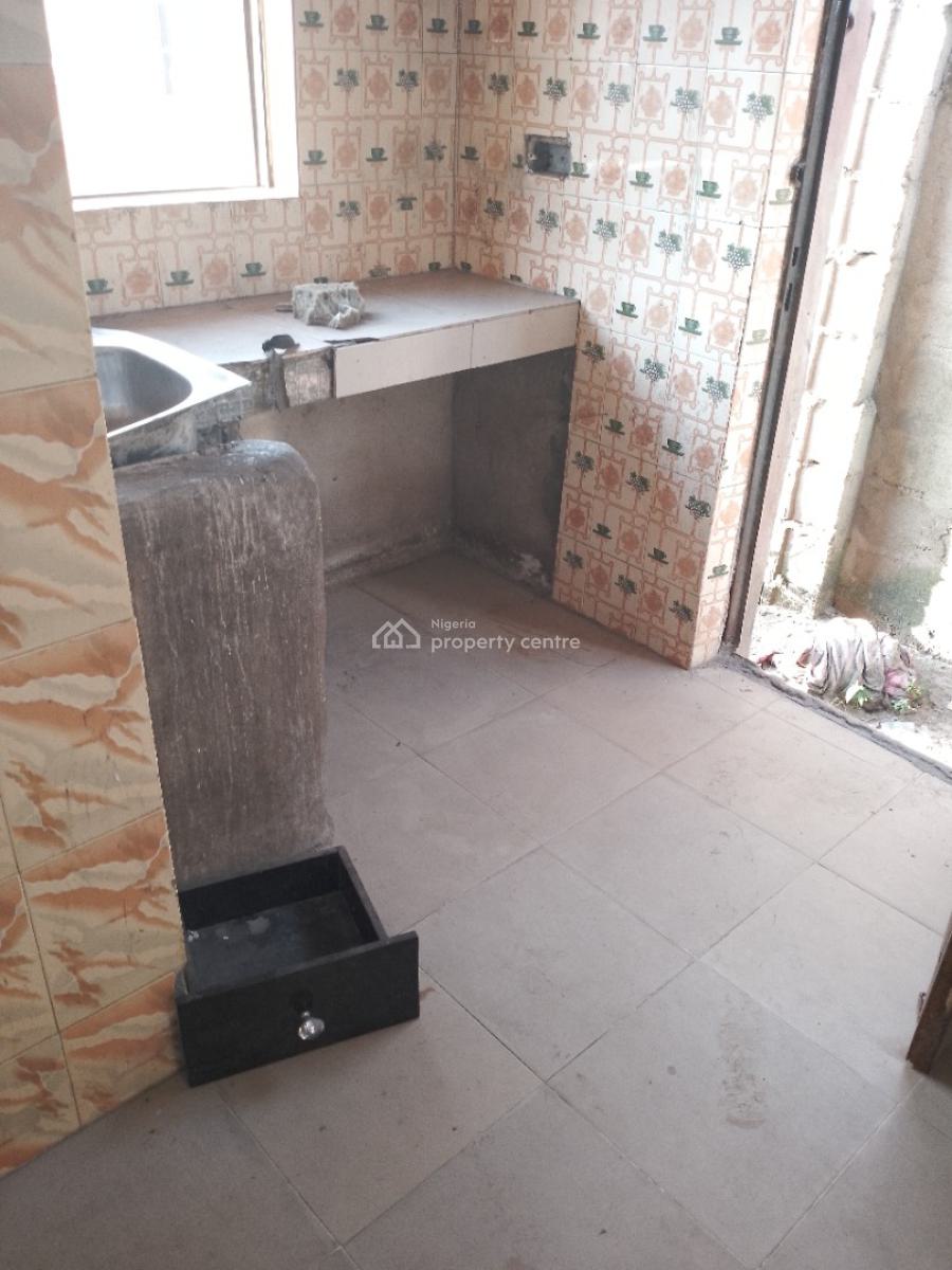 2 Bedrooms Bungalow, Macaulay, Off Bayeku Road, Igbogbo, Ikorodu, Lagos, Detached Bungalow for Sale