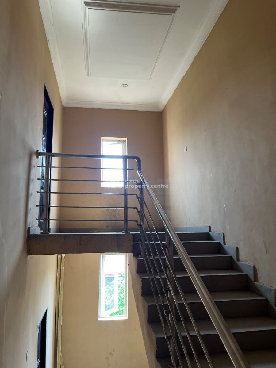 Beautiful Clean 2 Bedroom Flat Upper Floor, Mobil Road, Ilaje, Ajah, Lagos, Flat / Apartment for Rent
