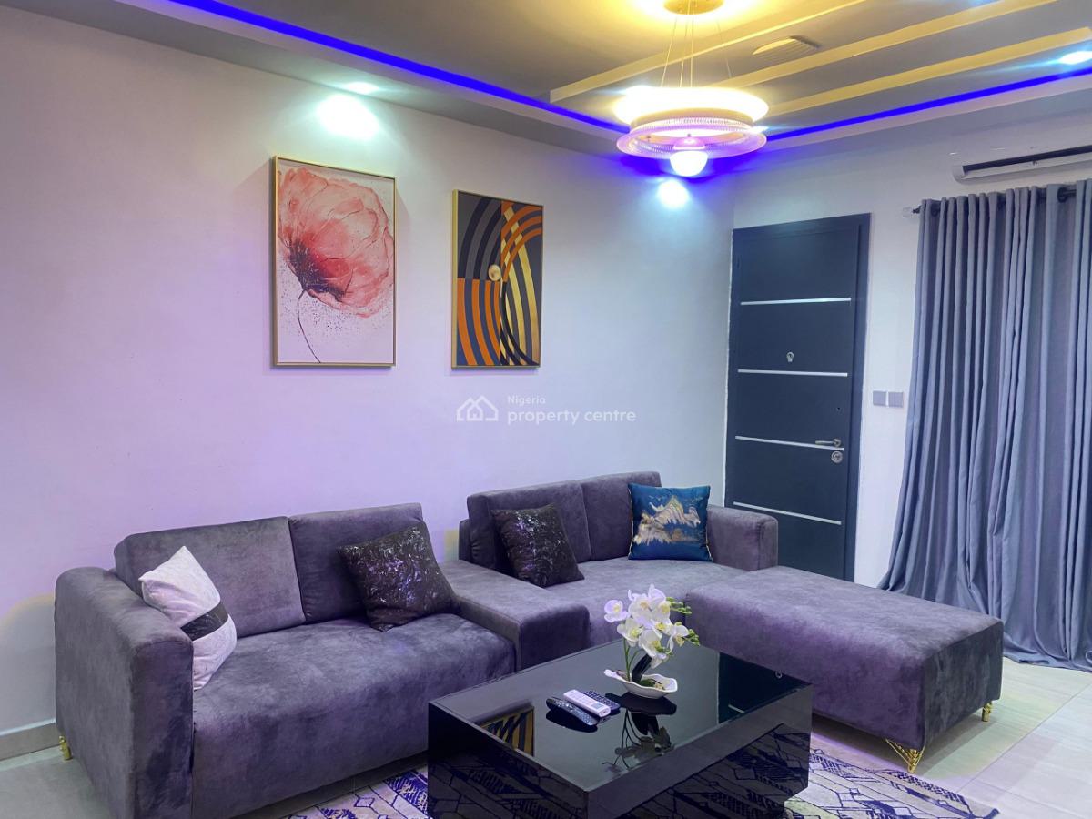 Cozy 2 Bedroom Apartment with Rooftop, Off Freedom Way, Lekki Phase 1, Lekki, Lagos, Flat / Apartment Short Let