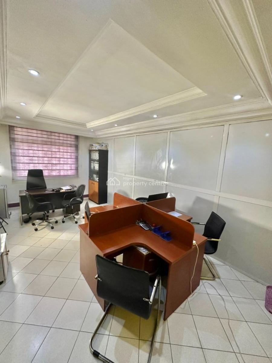 Executive Office Plus Workstation, Kumasi Cresent, Wuse 2, Abuja, Office Space for Rent