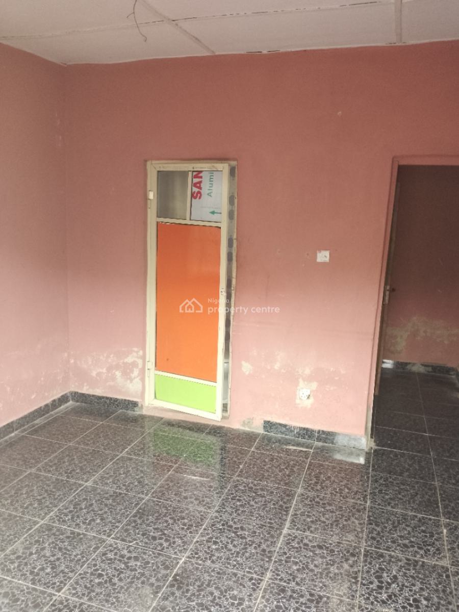a Self Contained, Community Off Bayeku Road, Igbogbo, Ikorodu, Lagos, Self Contain (single Rooms) for Rent