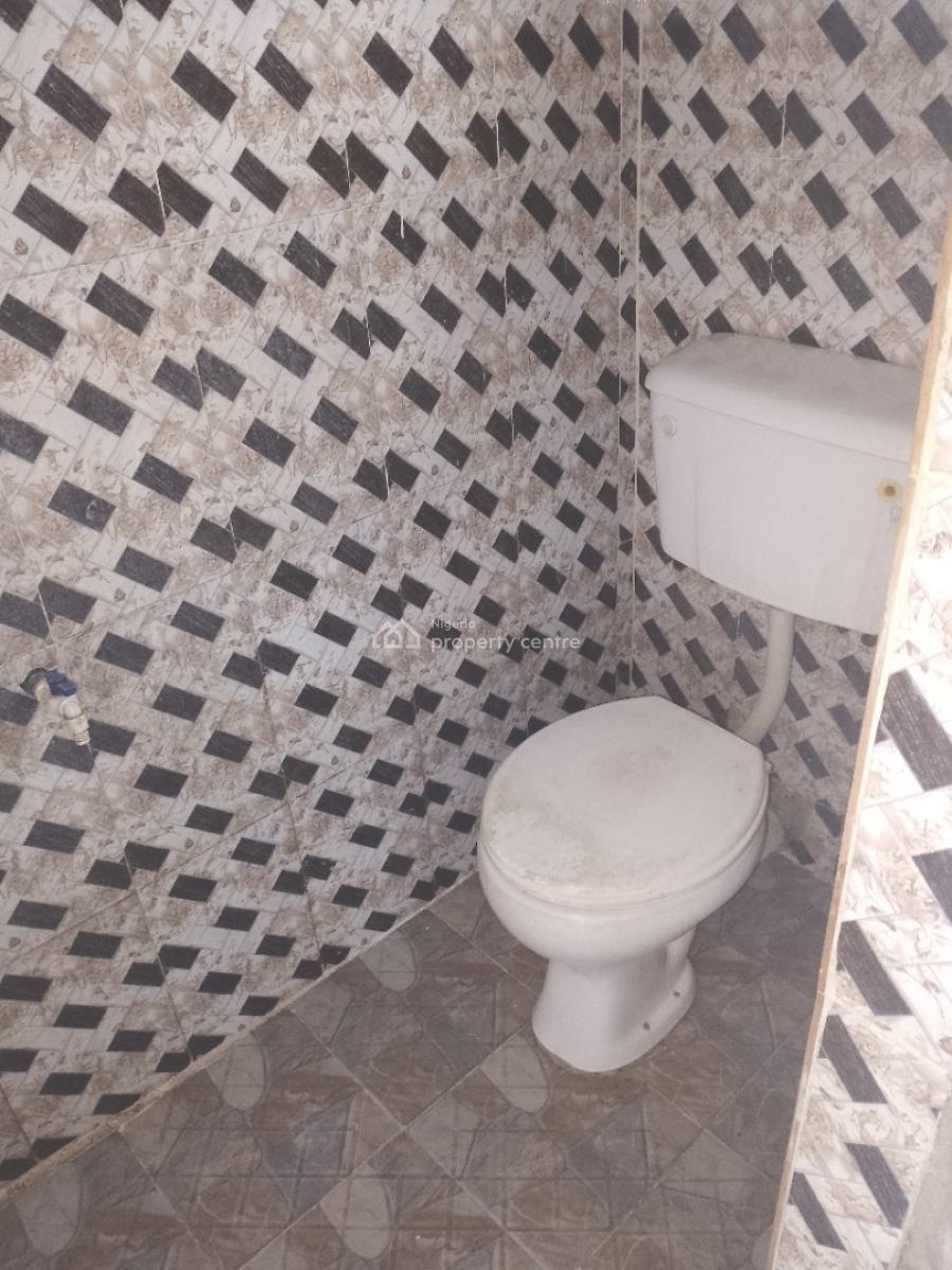 a Self Contained, Community Off Bayeku Road, Igbogbo, Ikorodu, Lagos, Self Contain (single Rooms) for Rent