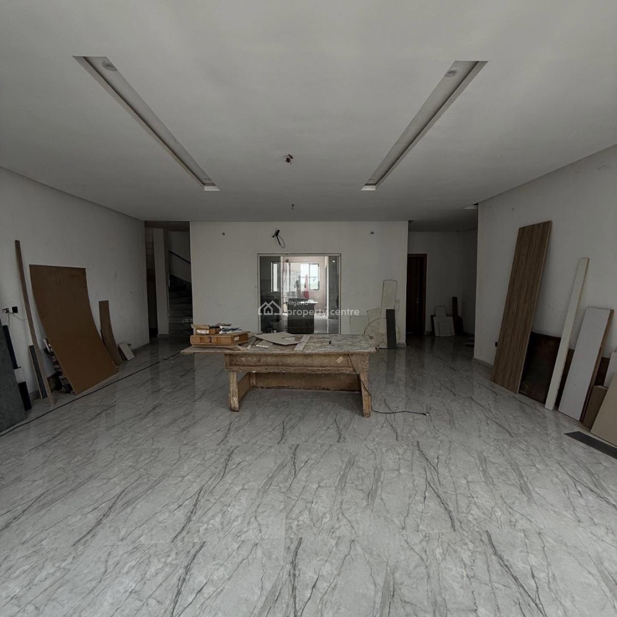 4 Bedroom Penthouse + 1 Maid Room,pool& Elevator, Guzape District, Abuja, Terraced Duplex for Sale