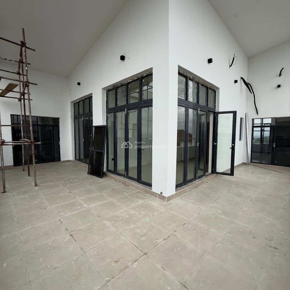 4 Bedroom Penthouse + 1 Maid Room,pool& Elevator, Guzape District, Abuja, Terraced Duplex for Sale