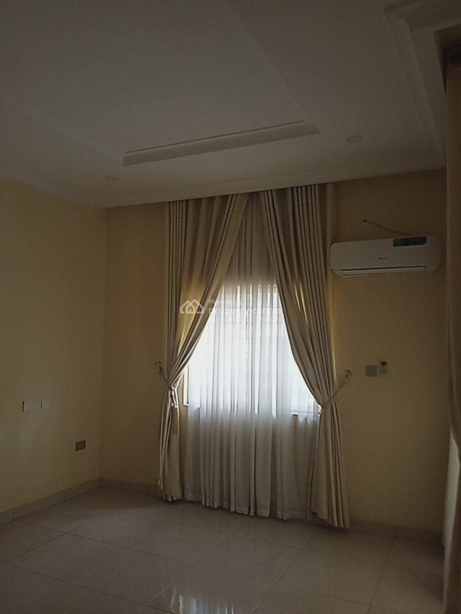 Luxury Spacious 4 Bedroom Duplex with Bq, National Assembly Quarters, Apo, Abuja, Terraced Duplex for Rent
