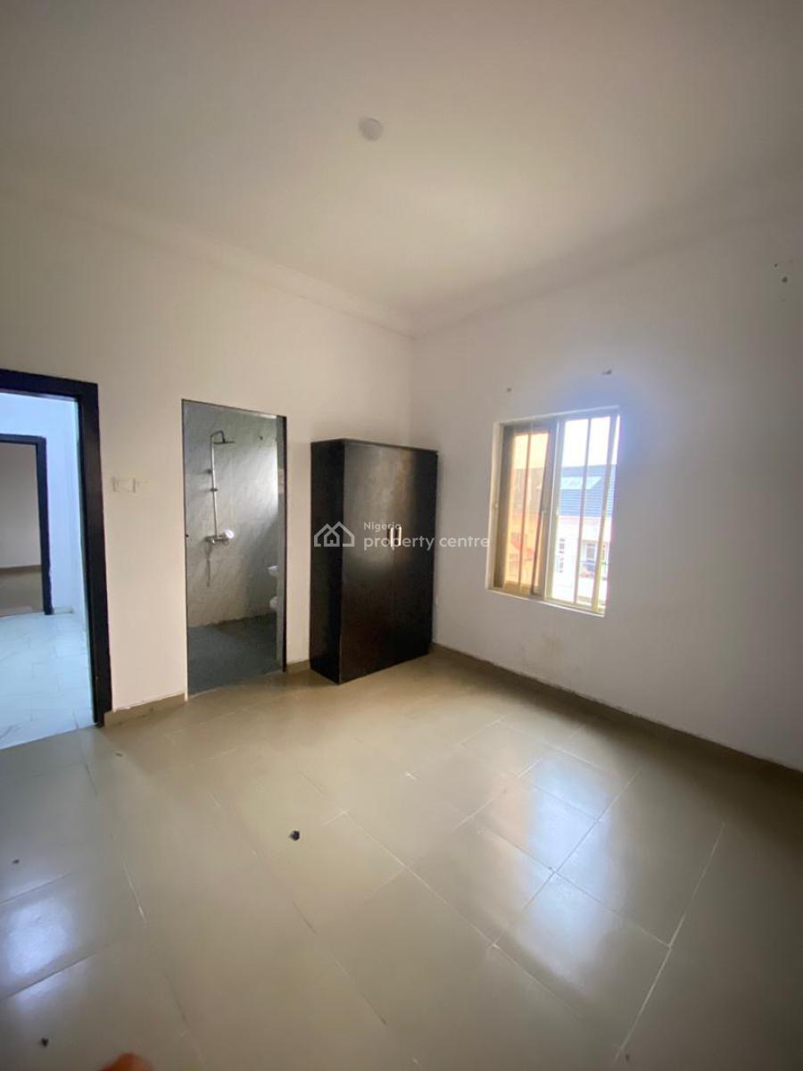 Standard Two Bedroom Apartment, Badore, Ajah, Lagos, Flat / Apartment for Rent