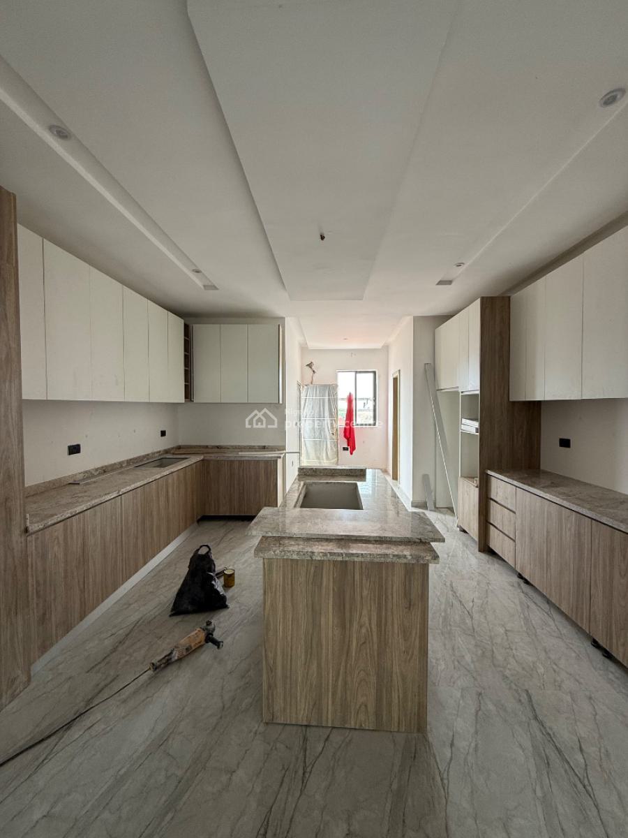 4 Bedroom Penthouse + 1 Maid Room, Guzape District, Abuja, Flat / Apartment for Sale