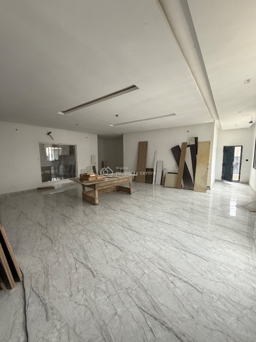4 Bedroom Penthouse + 1 Maid Room, Guzape District, Abuja, Flat / Apartment for Sale