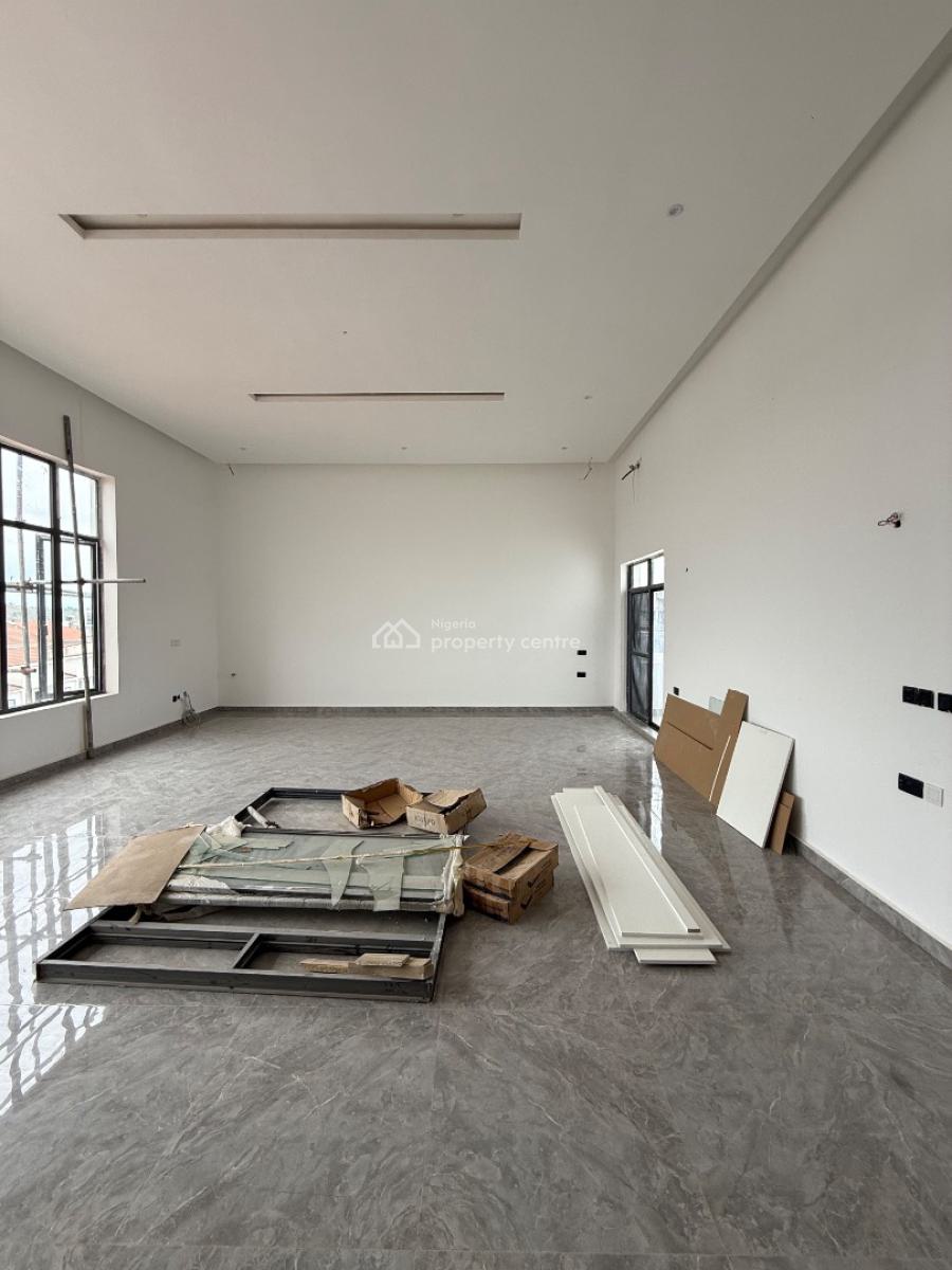 4 Bedroom Penthouse + 1 Maid Room, Guzape District, Abuja, Flat / Apartment for Sale