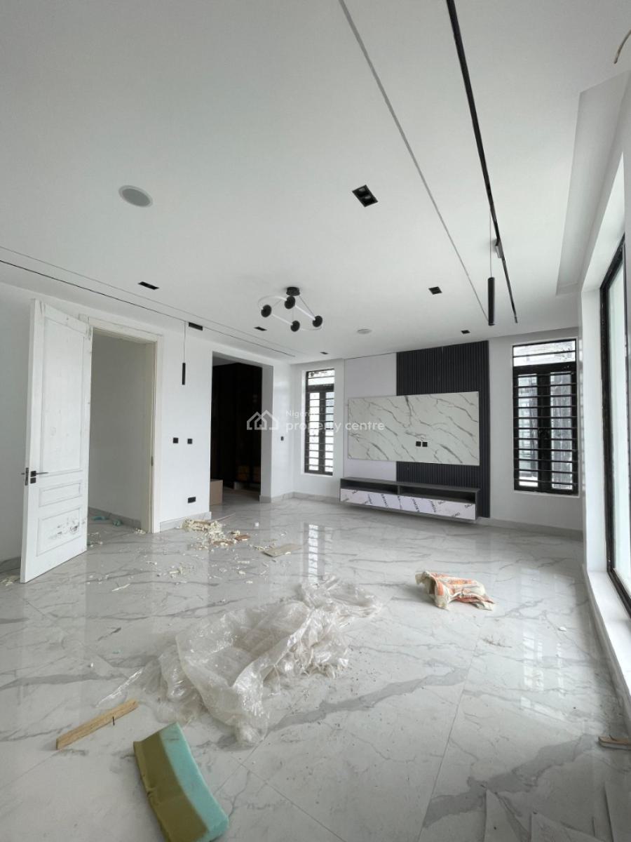 Massive  5  Bedroom Detached Duplex with a Bq  with a Pool & Cinema, Lekki Phase 1, Lekki, Lagos, Detached Duplex for Sale