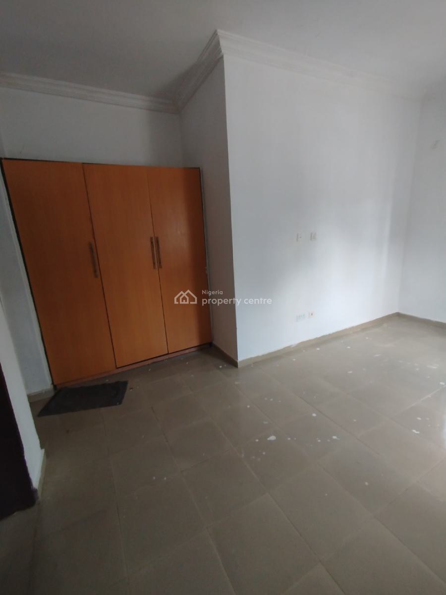 3 Bedroom Apartment Downstairs, Ado Road, Ajah, Lagos, Flat / Apartment for Rent