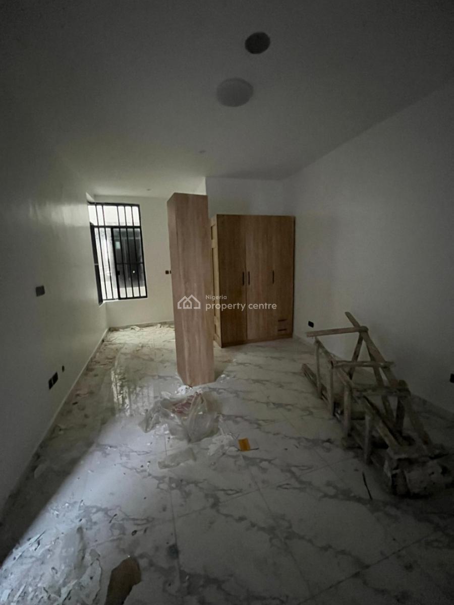 2 Bedroom Apartment, Second Toll Gate, Lekki, Lagos, Block of Flats for Sale