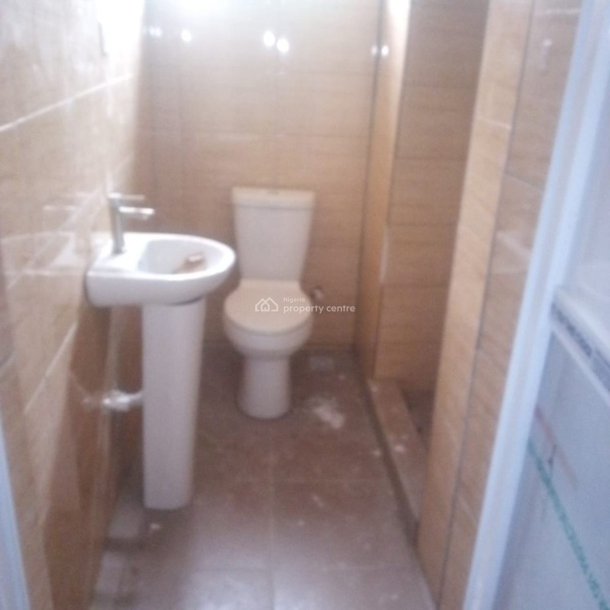 2 Bedroom Apartment, Seaside Estate, Badore, Ajah, Lagos, Flat / Apartment for Rent