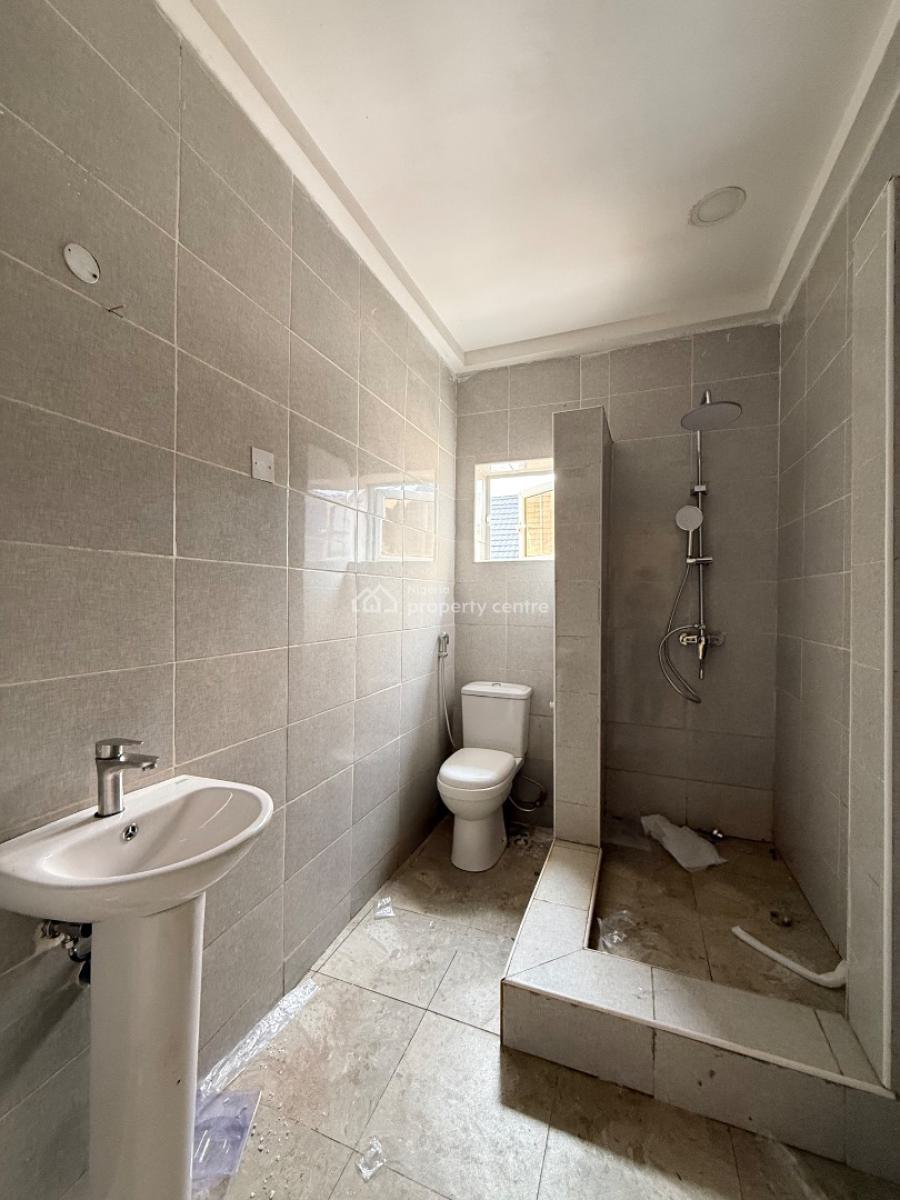 Spacious 4bedroom Terrace Duplex with Bq, Guzape District, Abuja, Terraced Duplex for Rent