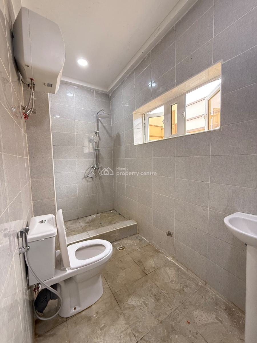 Spacious 4bedroom Terrace Duplex with Bq, Guzape District, Abuja, Terraced Duplex for Rent