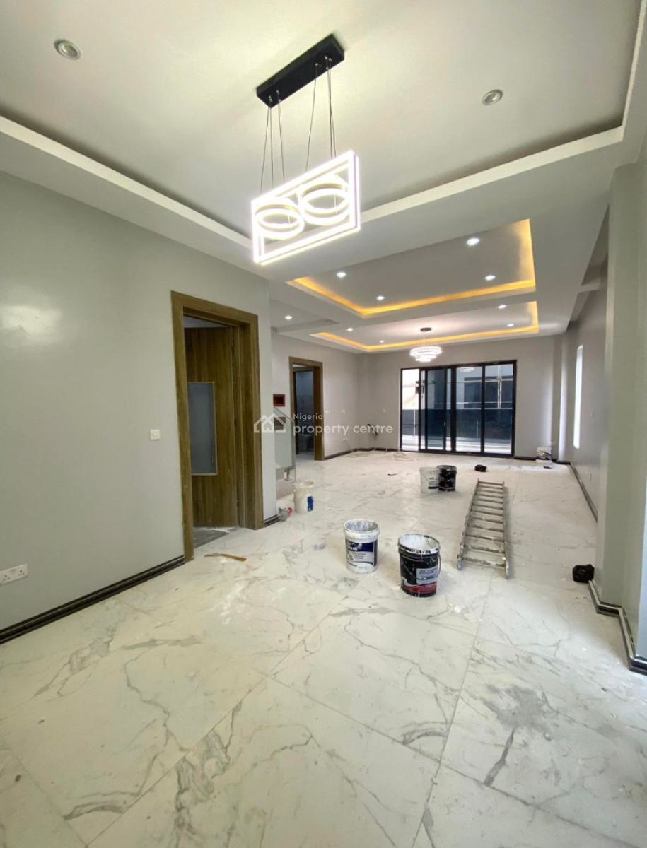 Serviced 4 Bedroom Maisonette with Swimming Pool, Elevator, Off Admiralty Way, Lekki Phase 1, Lekki, Lagos, Block of Flats for Sale