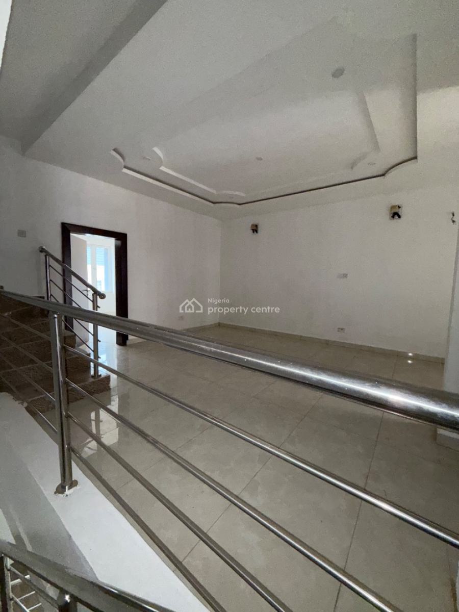 Standard 4 Bedroom with Bq, Guzape District, Abuja, Terraced Duplex for Rent