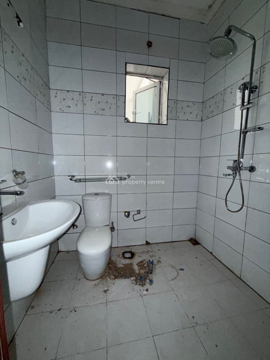 Standard 4 Bedroom with Bq, Guzape District, Abuja, Terraced Duplex for Rent