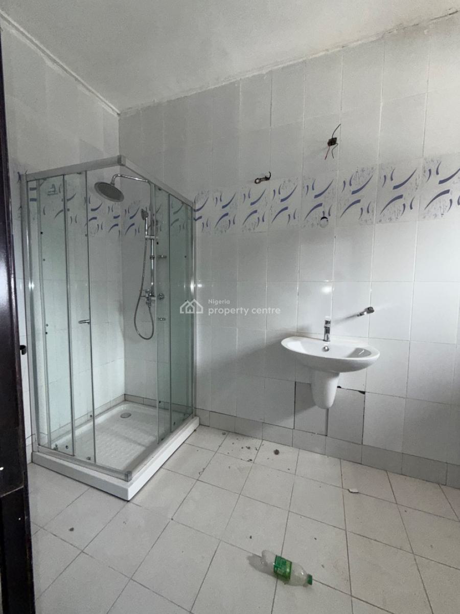 Standard 4 Bedroom with Bq, Guzape District, Abuja, Terraced Duplex for Rent