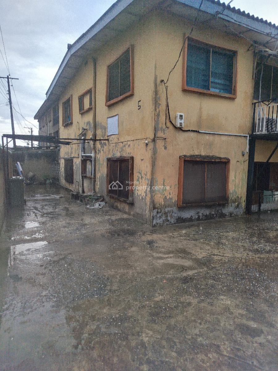 4 Units  of 3bedroom Flat, Imman Shualb Street, Ijeshatedo, Surulere, Lagos, Flat / Apartment for Sale