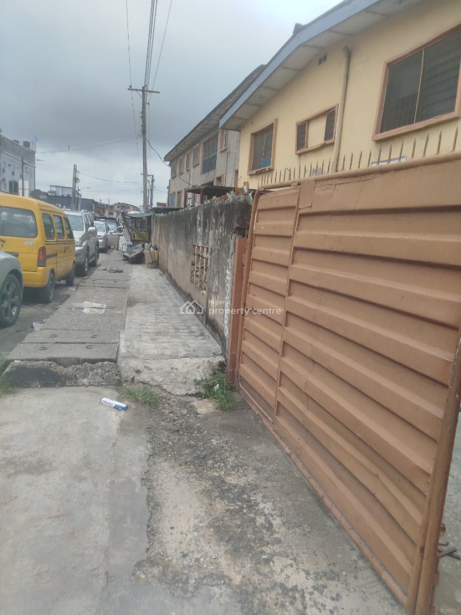 4 Units  of 3bedroom Flat, Imman Shualb Street, Ijeshatedo, Surulere, Lagos, Flat / Apartment for Sale