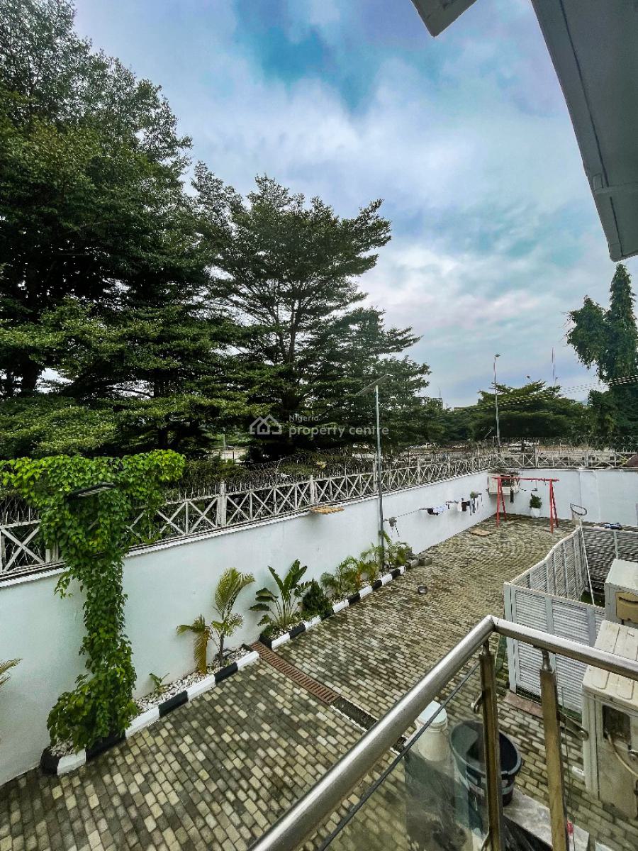 5-bedroom Semi-detached Duplex, Maitama District, Abuja, Semi-detached Duplex for Sale