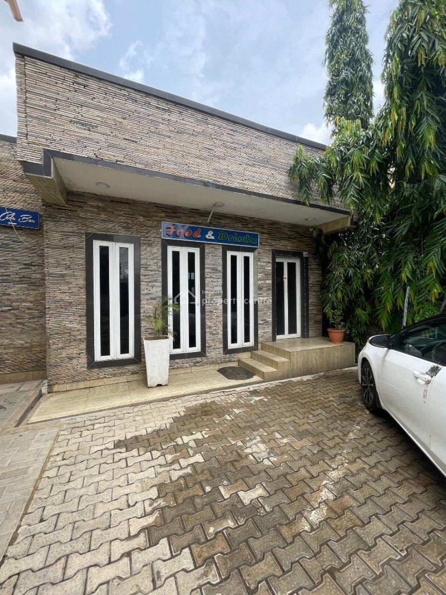 20-room Hotel, Gwarinpa, Abuja, Hotel / Guest House for Sale