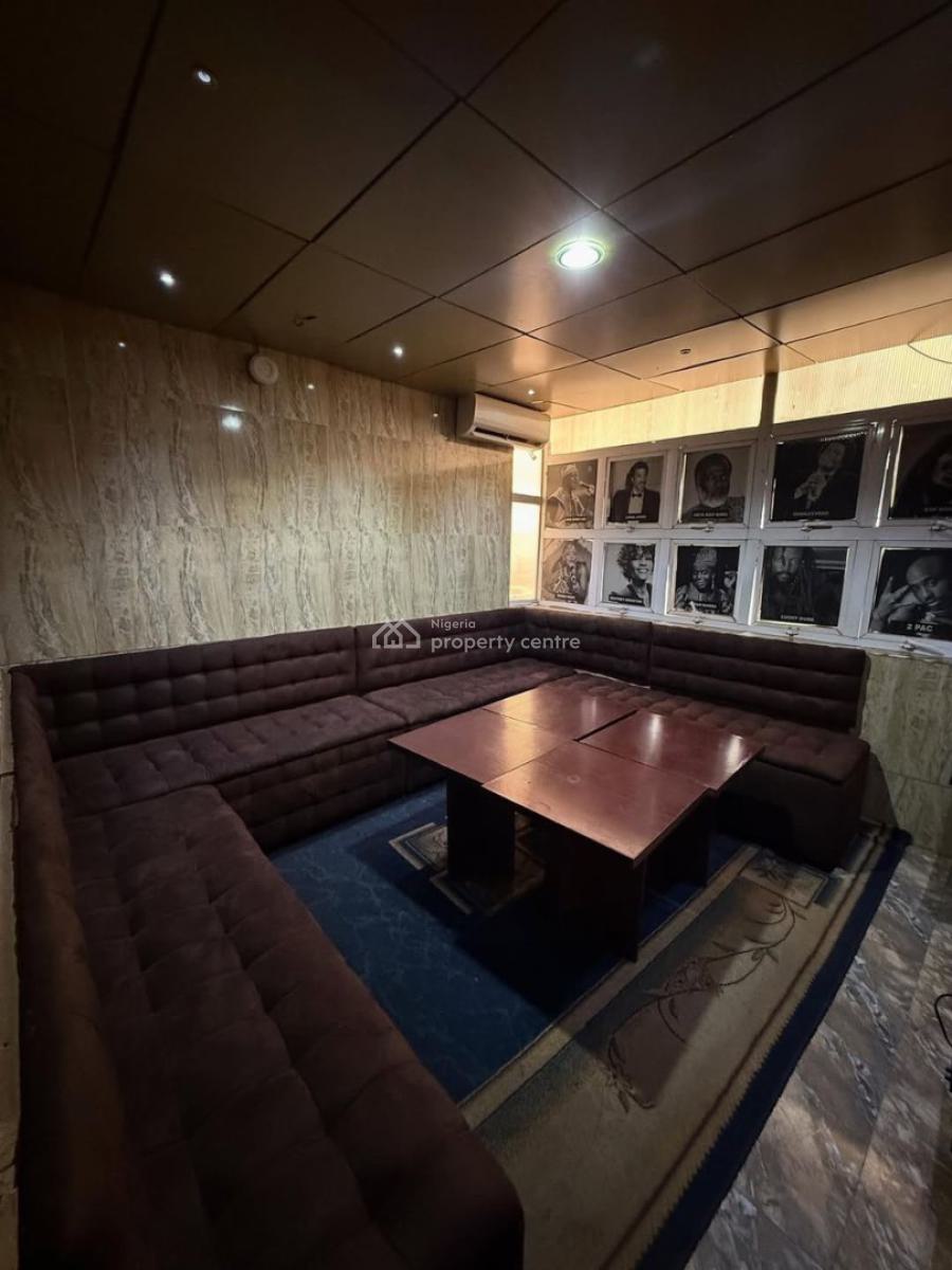 20-room Hotel, Gwarinpa, Abuja, Hotel / Guest House for Sale
