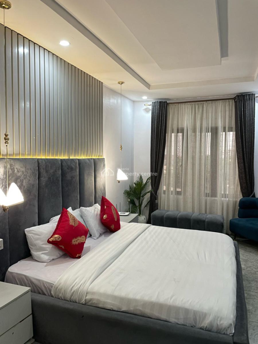 Tomi Cozy One Bedroom Flat + Ps4, 247 Power, Massive Balcony & Pool, Ikate, Lekki, Lagos, Mini Flat (room and Parlour) Short Let