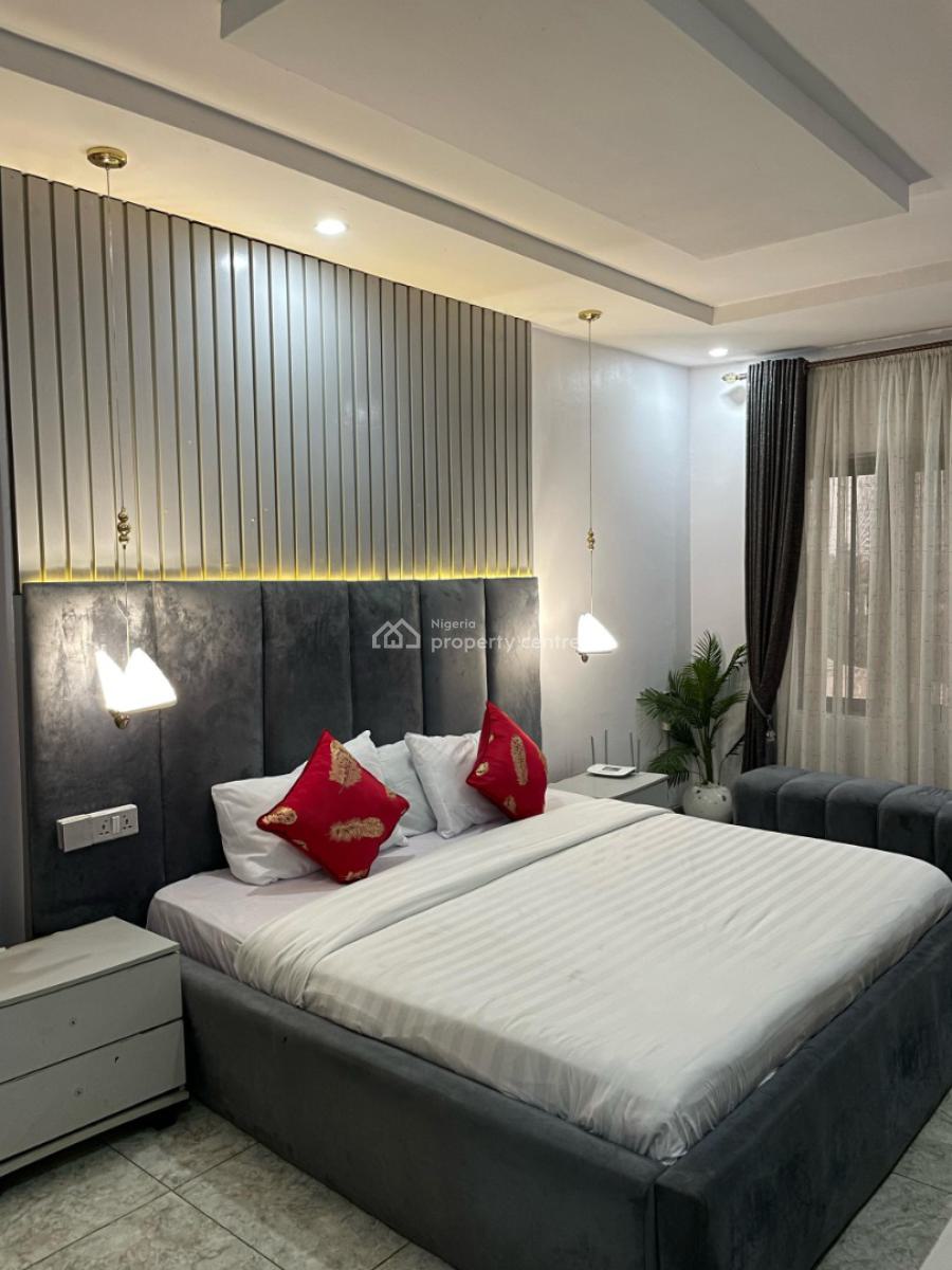 Tomi Cozy One Bedroom Flat + Ps4, 247 Power, Massive Balcony & Pool, Ikate, Lekki, Lagos, Mini Flat (room and Parlour) Short Let