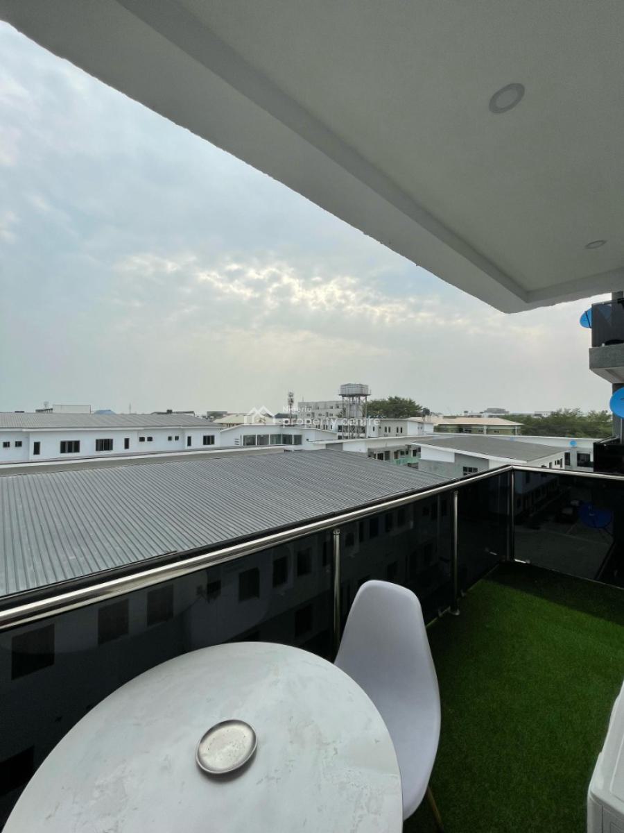 Tomi Cozy One Bedroom Flat + Ps4, 247 Power, Massive Balcony & Pool, Ikate, Lekki, Lagos, Mini Flat (room and Parlour) Short Let