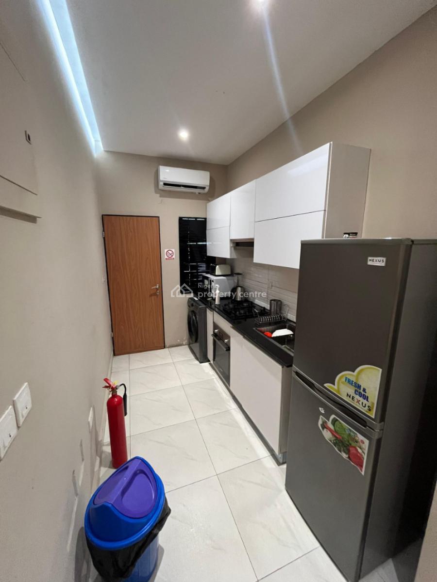 Tomi Exquisitely Furnished 1 Bedroom Apartment, Ikeja, Lagos, Mini Flat (room and Parlour) Short Let