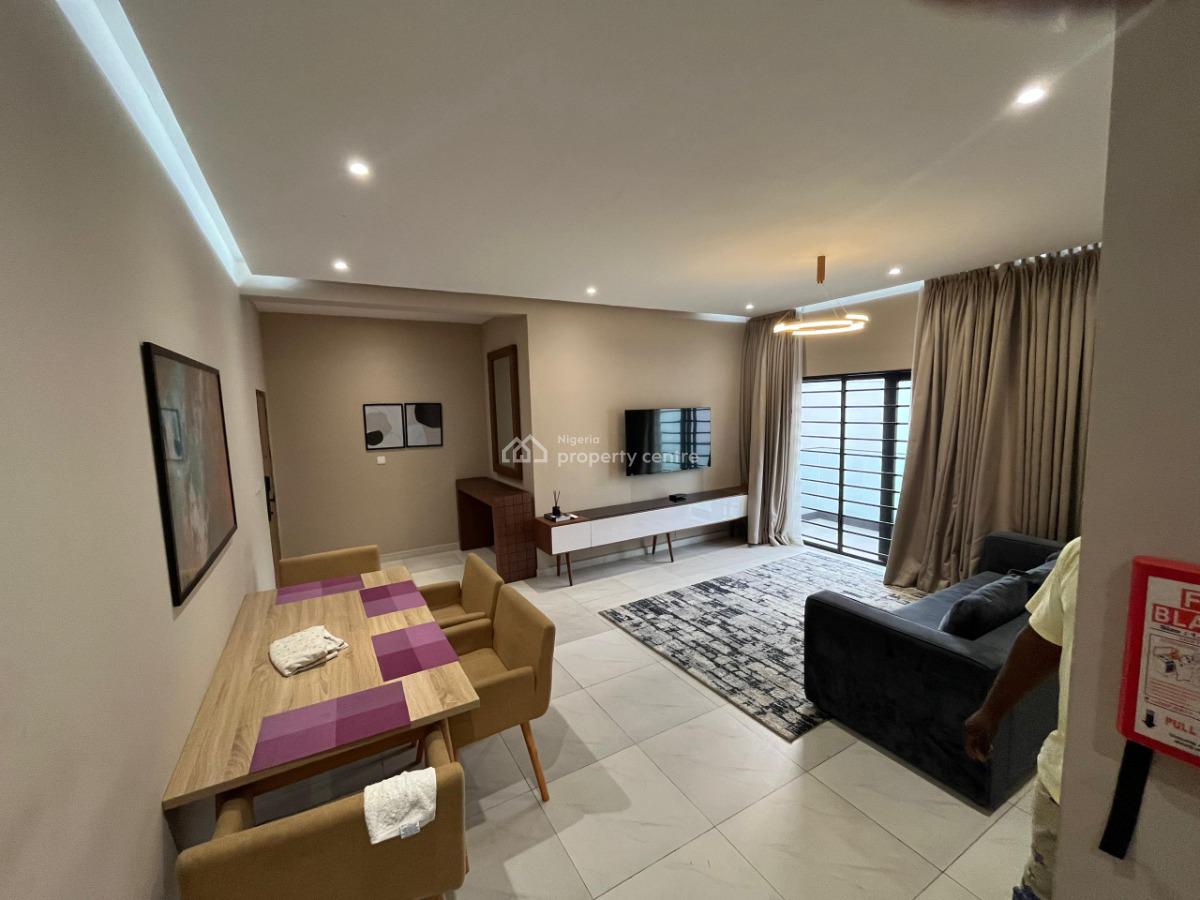 Tomi Exquisitely Furnished 1 Bedroom Apartment, Ikeja, Lagos, Mini Flat (room and Parlour) Short Let