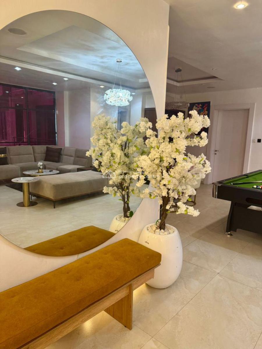 Tomi 2 Bedroom Luxurious and Spacious City View Highrise Apartment, Rockdrive, Lekki Phase 1, Lekki, Lagos, Flat / Apartment Short Let