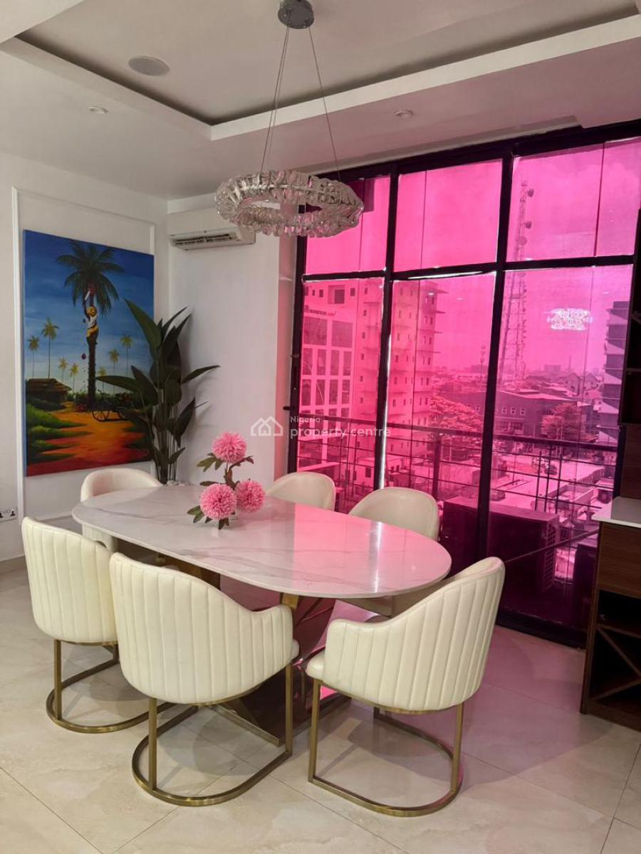 Tomi 2 Bedroom Luxurious and Spacious City View Highrise Apartment, Rockdrive, Lekki Phase 1, Lekki, Lagos, Flat / Apartment Short Let