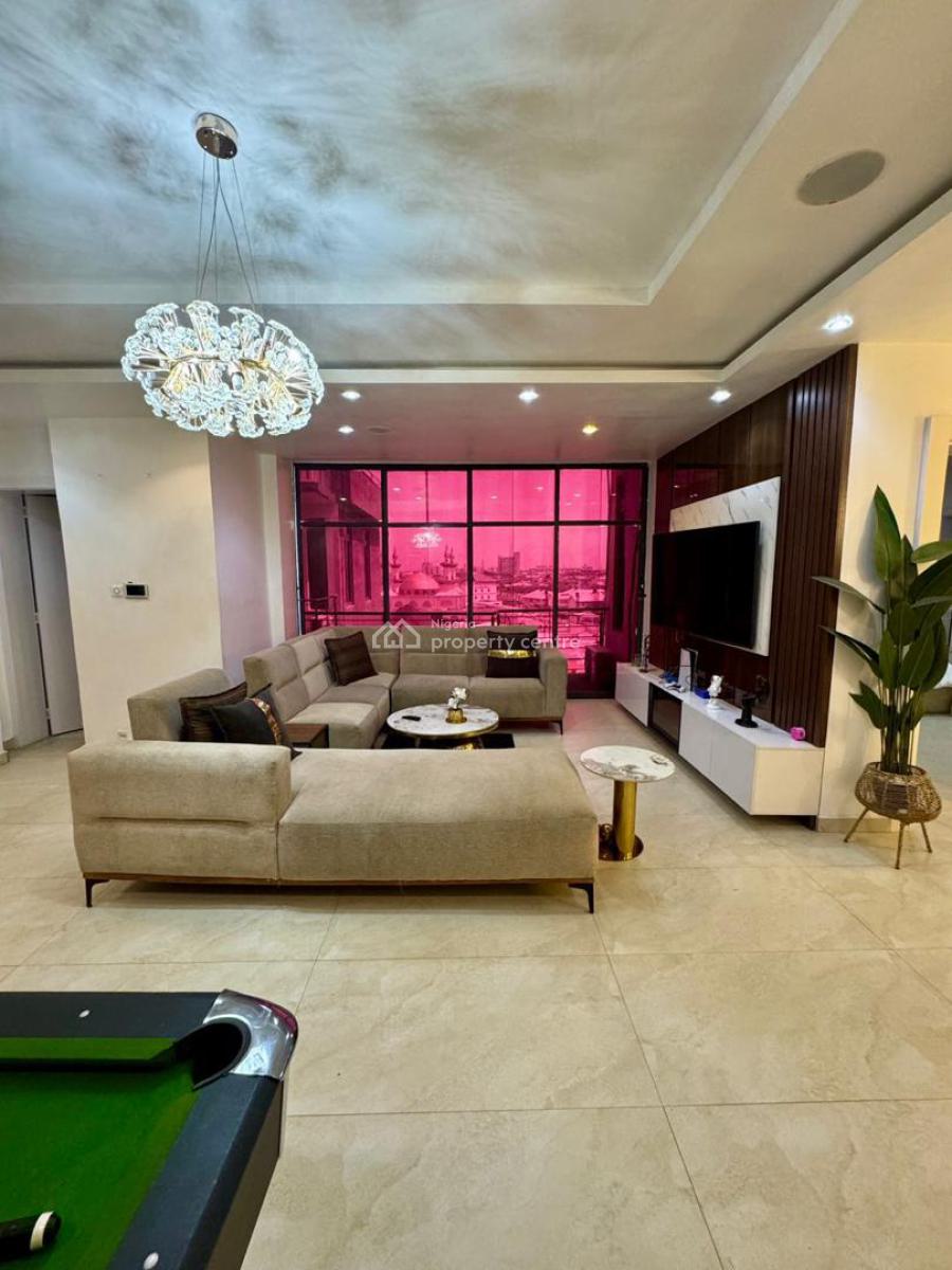 Tomi 2 Bedroom Luxurious and Spacious City View Highrise Apartment, Rockdrive, Lekki Phase 1, Lekki, Lagos, Flat / Apartment Short Let