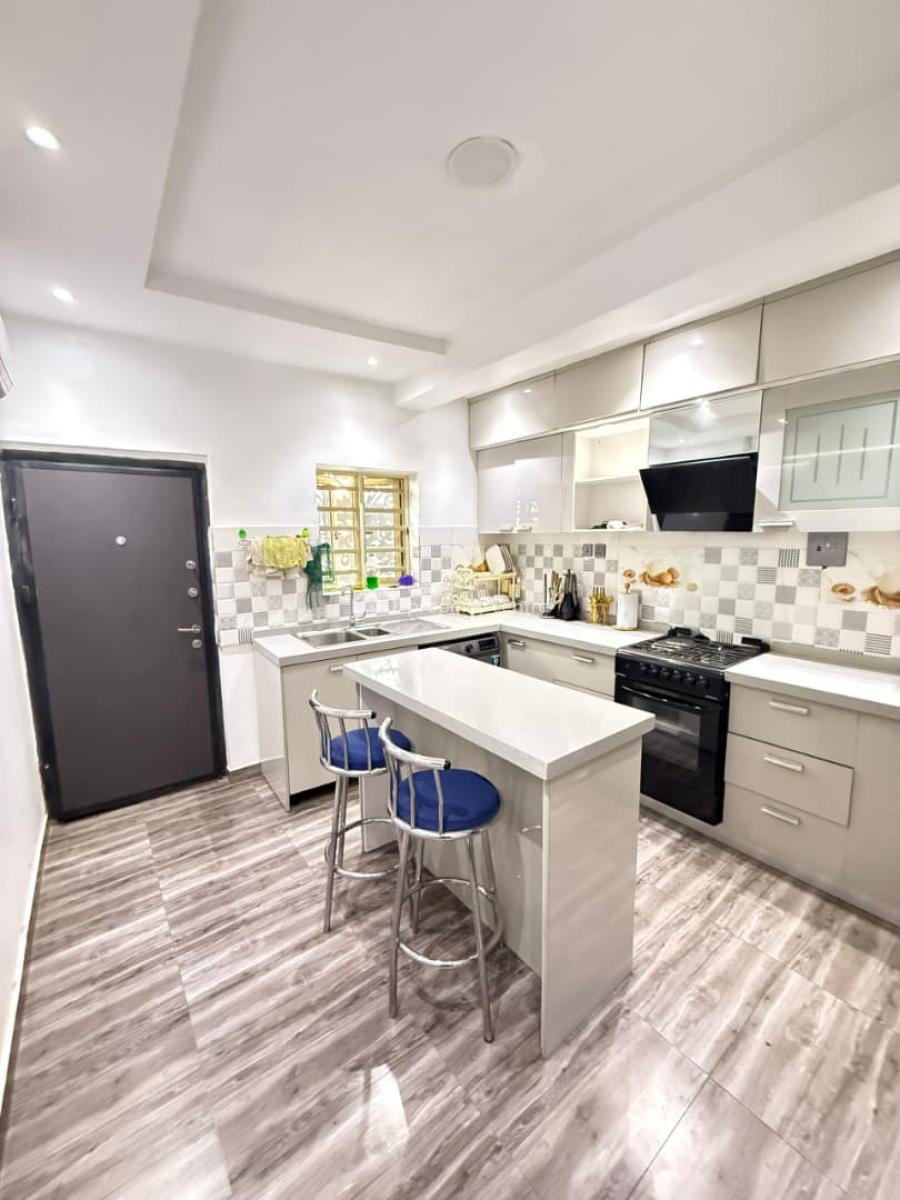 Tomi 2 Bedroom Apartment, Allen, Ikeja, Lagos, Flat / Apartment Short Let