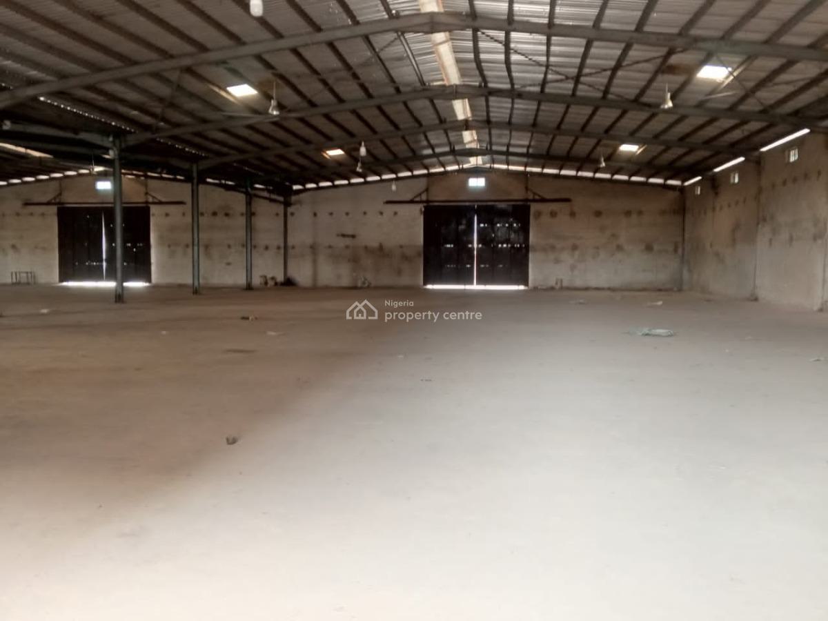a Prime 4000sqm Warehouse with Block of Flat, Convenience and Restroom, Along Lagos Ibadan Expressway Before Sagamu Interchange, Sagamu, Ogun, Warehouse for Rent