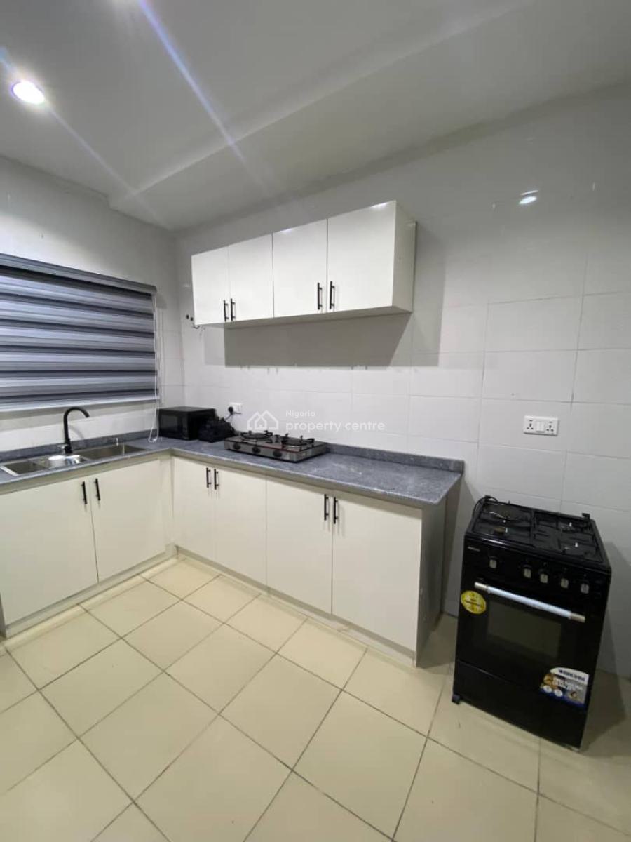 Fully Furnished and Serviced 3 Bedroom Flat Along a Tarred Road, Mabushi, Abuja, Flat / Apartment for Rent