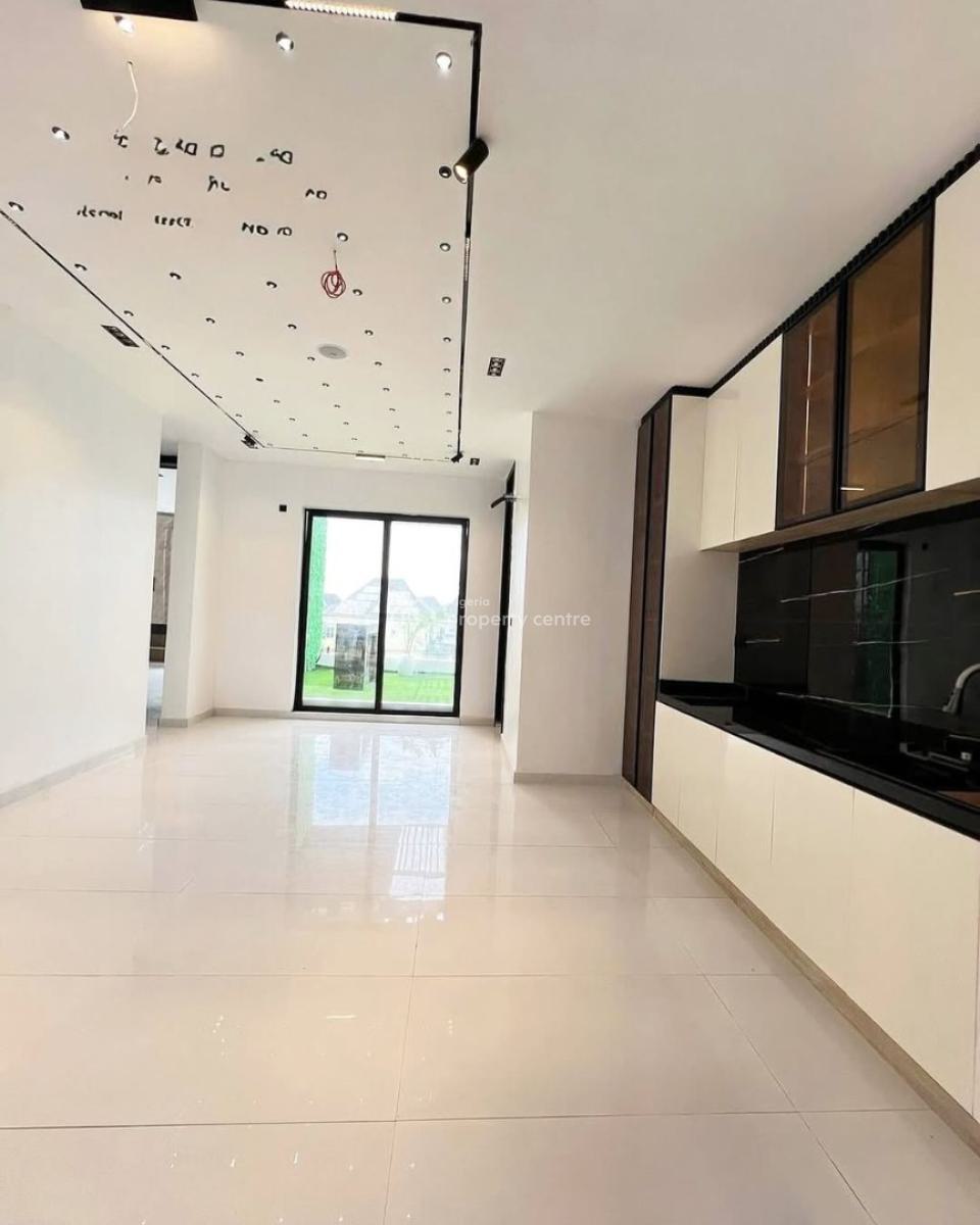 Exquisitely Built Luxury 6 Bedroom Fully Detached Home with Cinema, Chevron, Lekki, Lagos, Detached Duplex for Sale