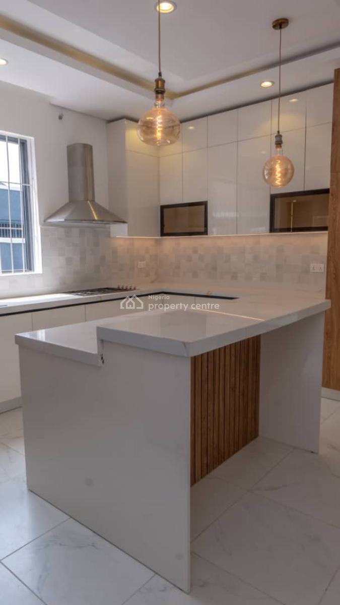 5 Bedroom Fully Detached Duplex with Bq, Lekki Phase 1, Lekki, Lagos, Detached Duplex for Sale